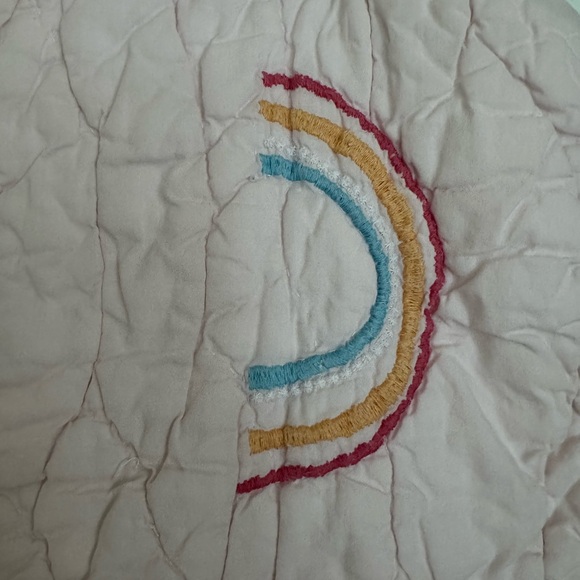 Pottery Barn Kids shams pair - Picture 3 of 4